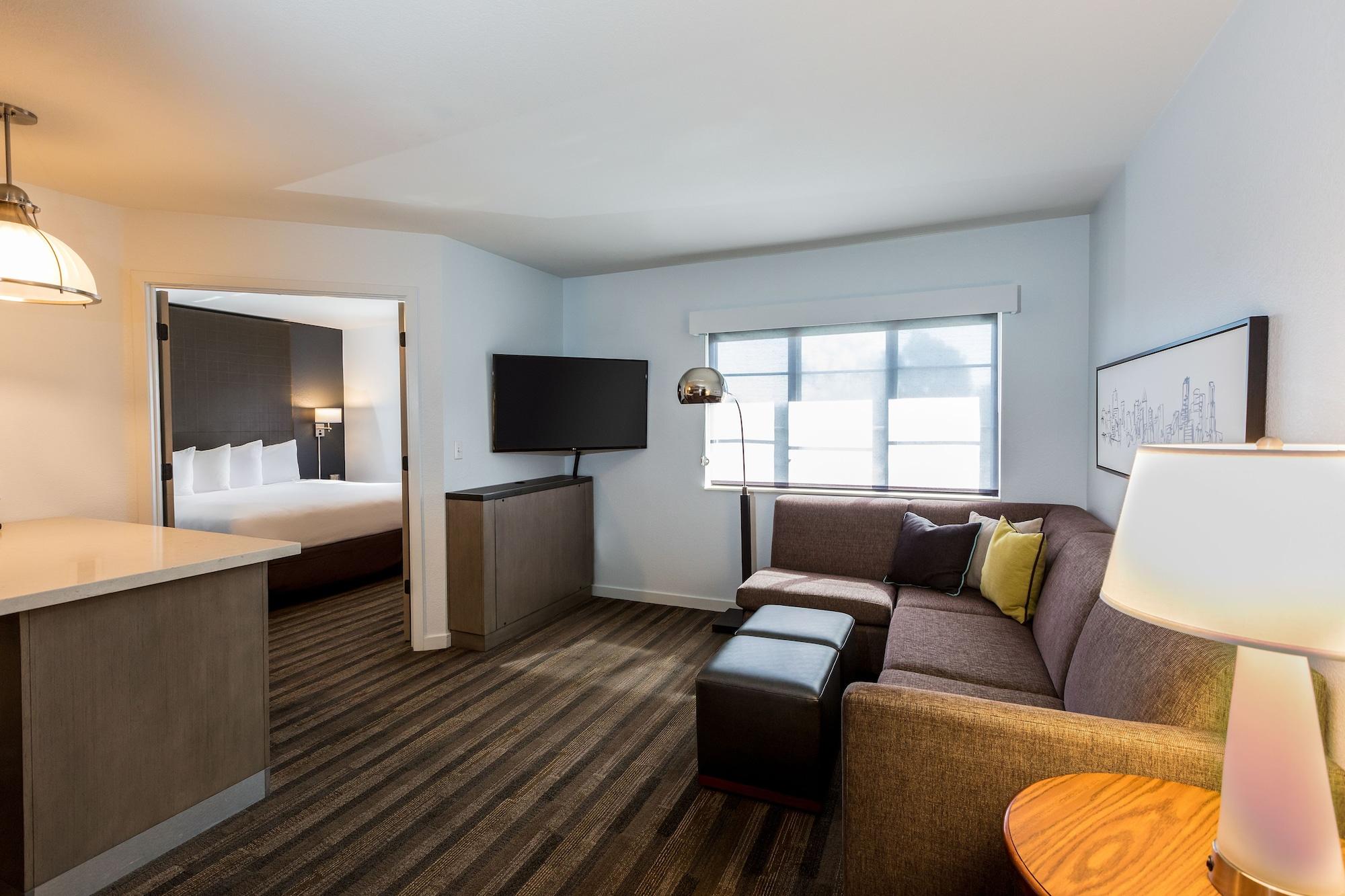 Hyatt House 3*